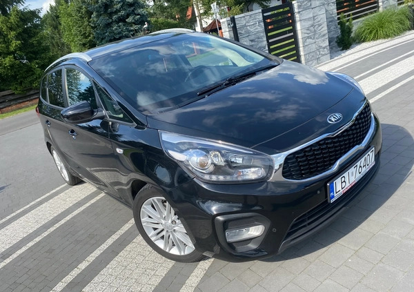 Kia Carens cena 44900 przebieg: 220453, rok produkcji 2017 z Złocieniec małe 67